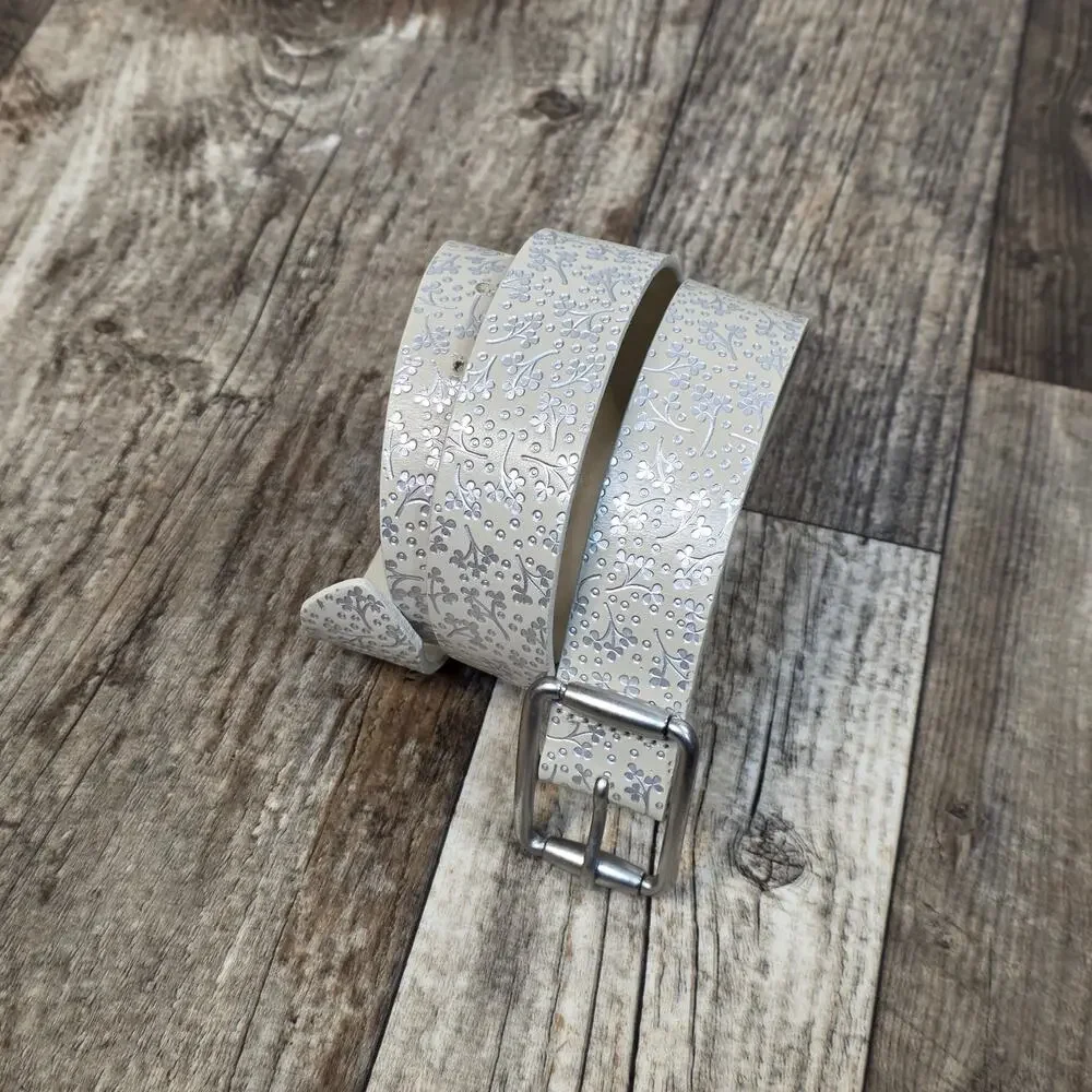 Vintage Y2K Leather Belt White Silver Embossed Floral Boho Cottagecore Fairycore